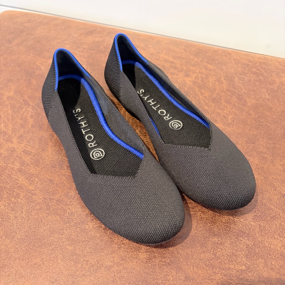 Rothy’s Black Knit Round Ballet Flats Minimalist Quiet Luxury 7.5 Like New - Picture 2 of 10